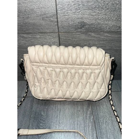 Badgley Mischka Gray Mini chain Quilted beige Crossbody Bag B000669 - Picture 7 of 10